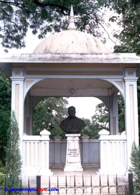 Pramatha Nath Bose statue in jamshedpur